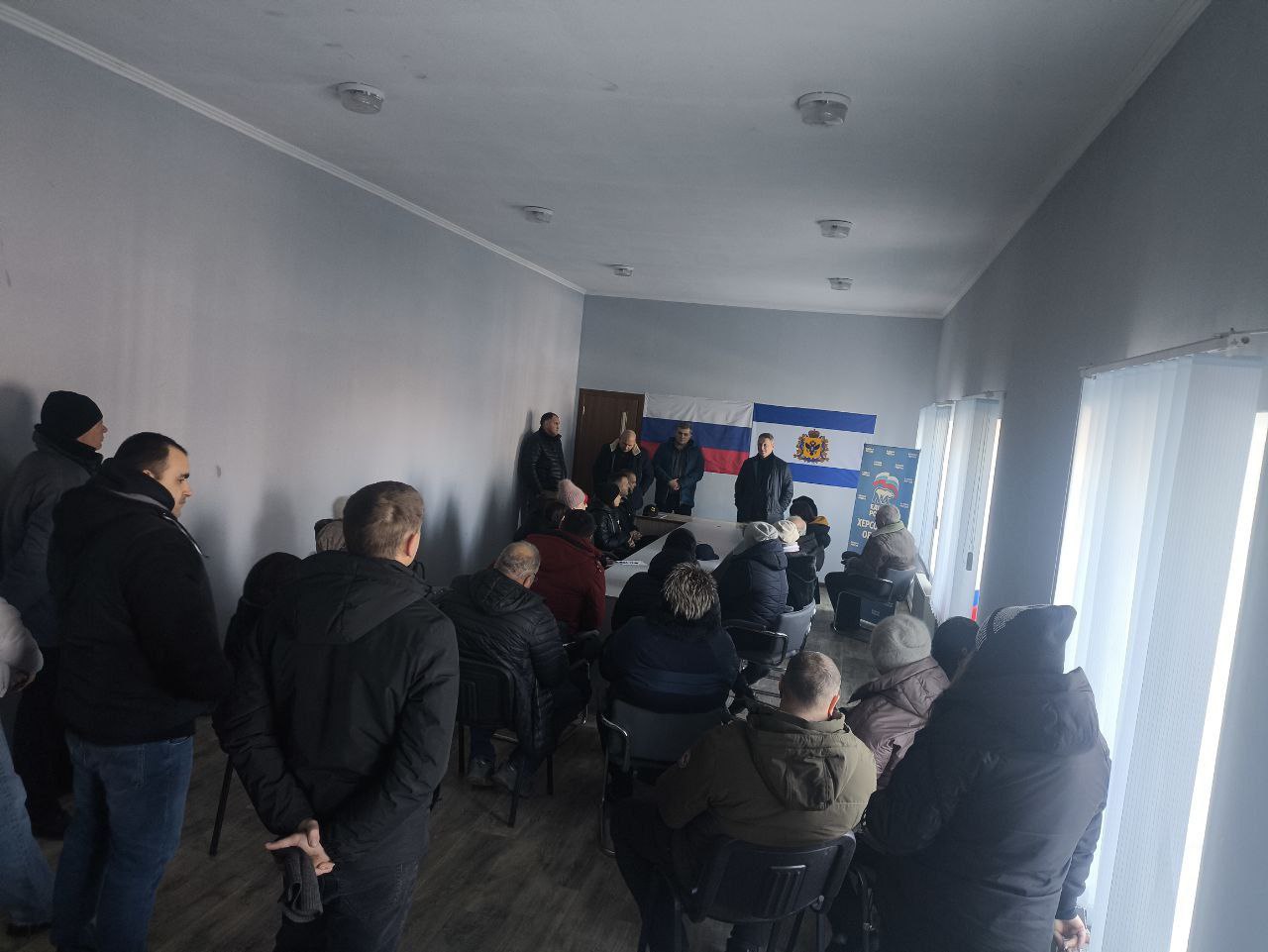 Сегодня, в Горностаевском муниципального округе состоялось встреча предпринимателей и сельхозпроизводителей с представителями прокуратуры и Федеральной налоговой службы под председательством Главы администрации Горностаевского МО Турулева Ю.В,.